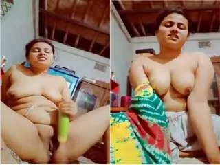 Horny Bangla Girl Masturbating