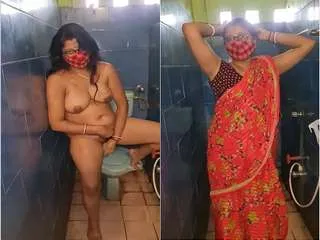 Horny Arpita Bhabhi Showing her Boobs and Pussy