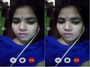 Horny Desi Girl Shows Boobs and Fingering On Video Call