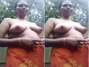 Bangla Boudi Shows Her Boobs and Pussy