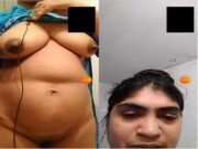 Desi Bhabhi Shows her Nude body