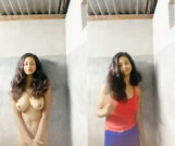 Sexy Desi Girl Shows Nude Body