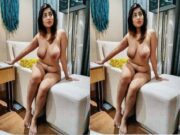 Sexy Desi Insta Girl Showing Her Nude body Part 9