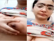 Sexy Paki Girl Shows Big Boobs