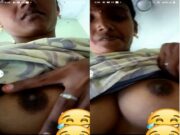 Tamil Wife Shows Her Boobs
